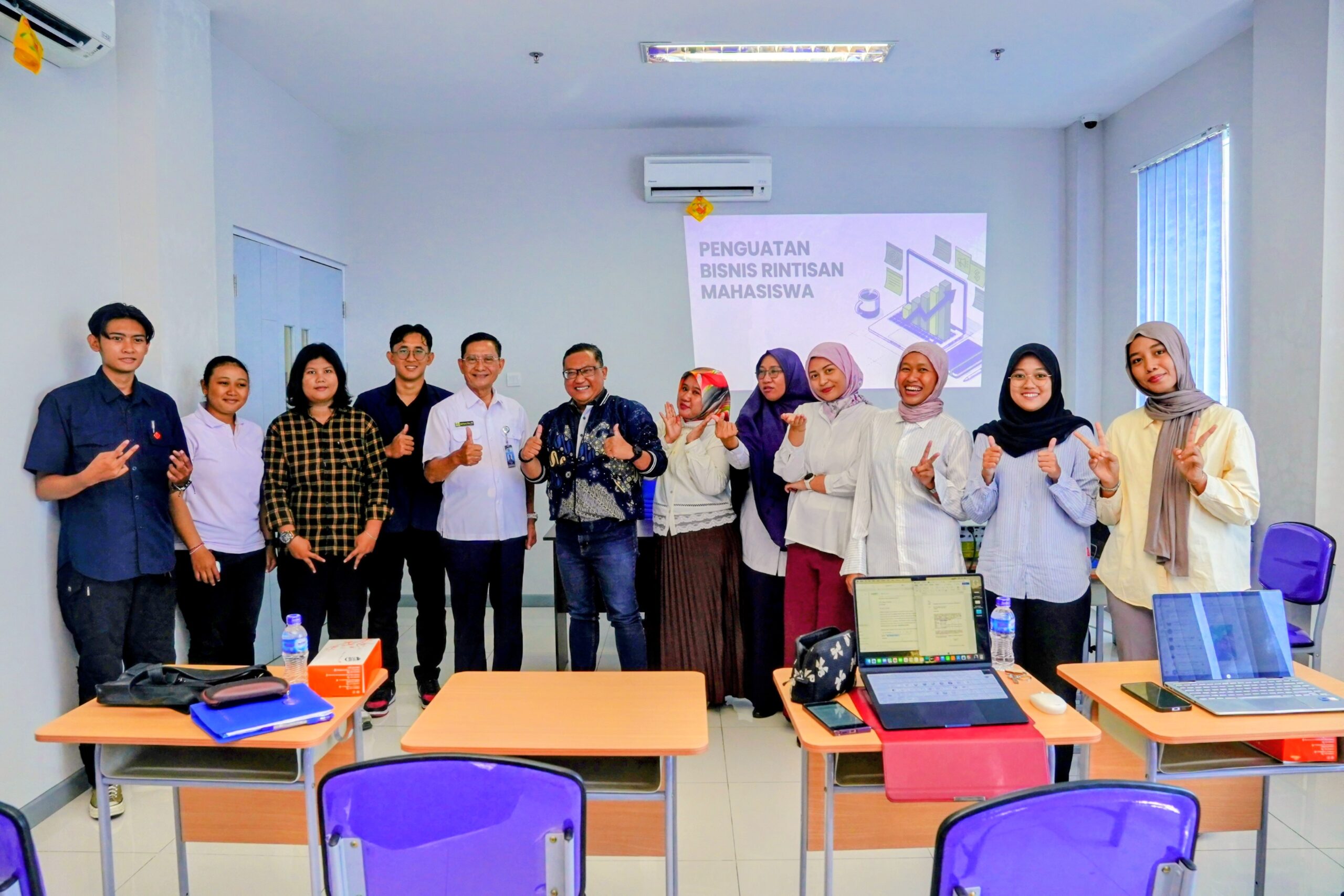 UHT Gelar Workshop Tata Kelola Keuangan P2MW 2026, Perkuat Profesionalisme Mahasiswa Wirausaha,
